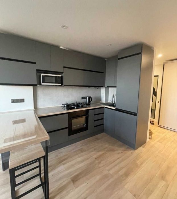 1к.кв. метро Виставковий центр, Васильківська,вул. Юлії Здановської 50