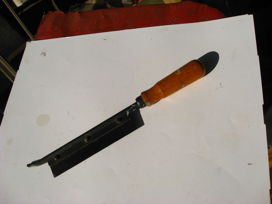 Ножовка-шлицерезка школьная