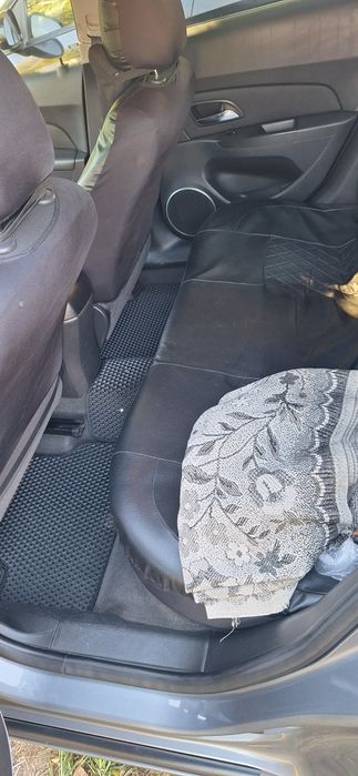 Шевроле круз 2016