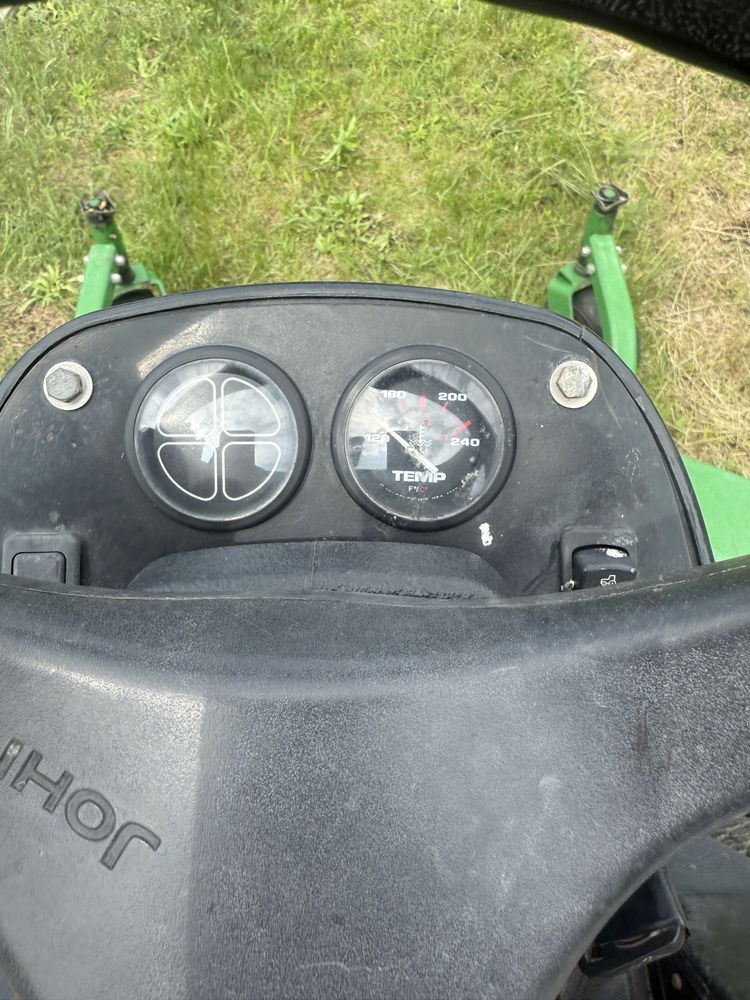 profesjonalny traktorek kosiarka John Deere 1600 turbo