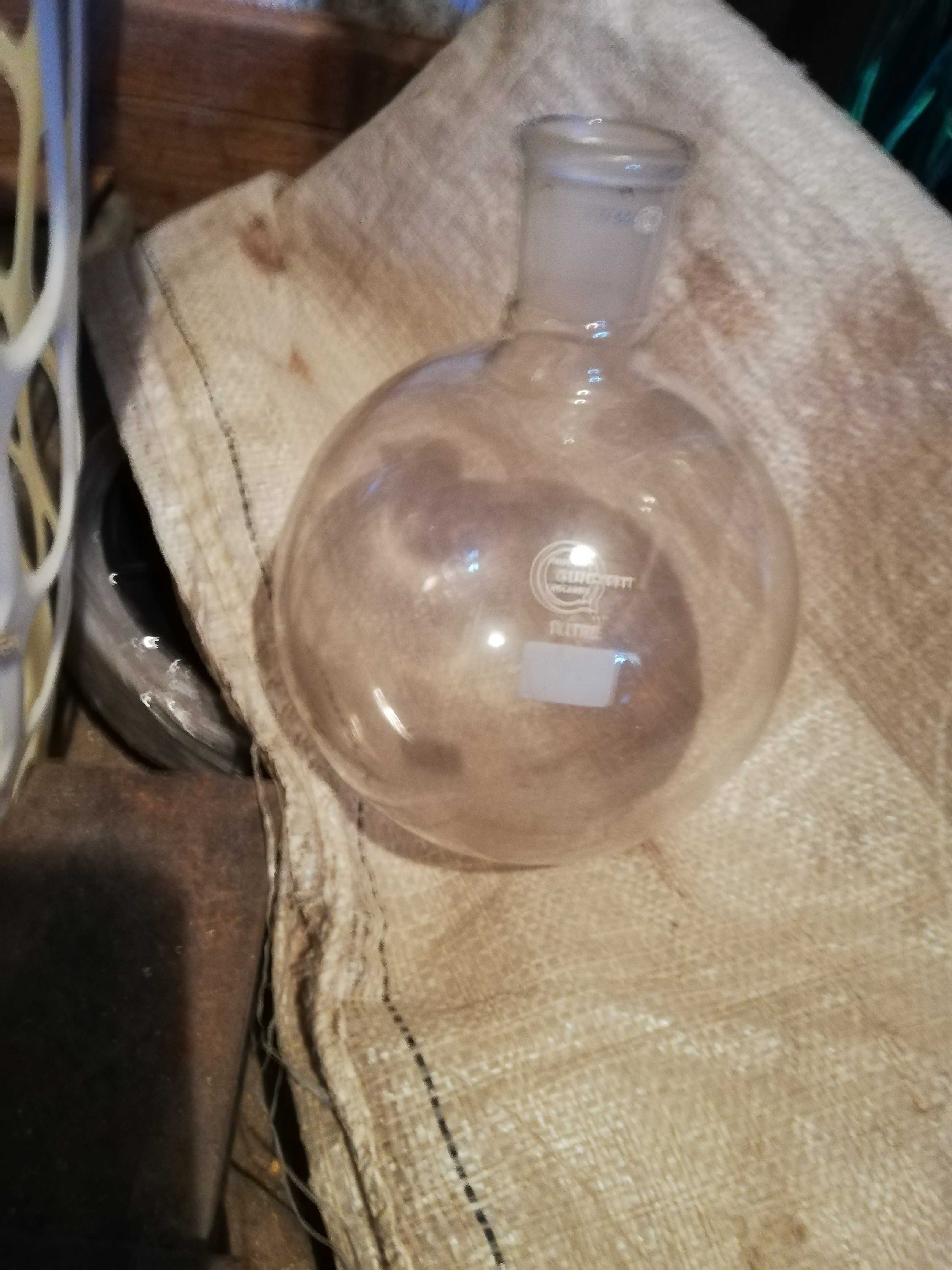kolba szklana, duża oraz zlewka 1500ml PRL