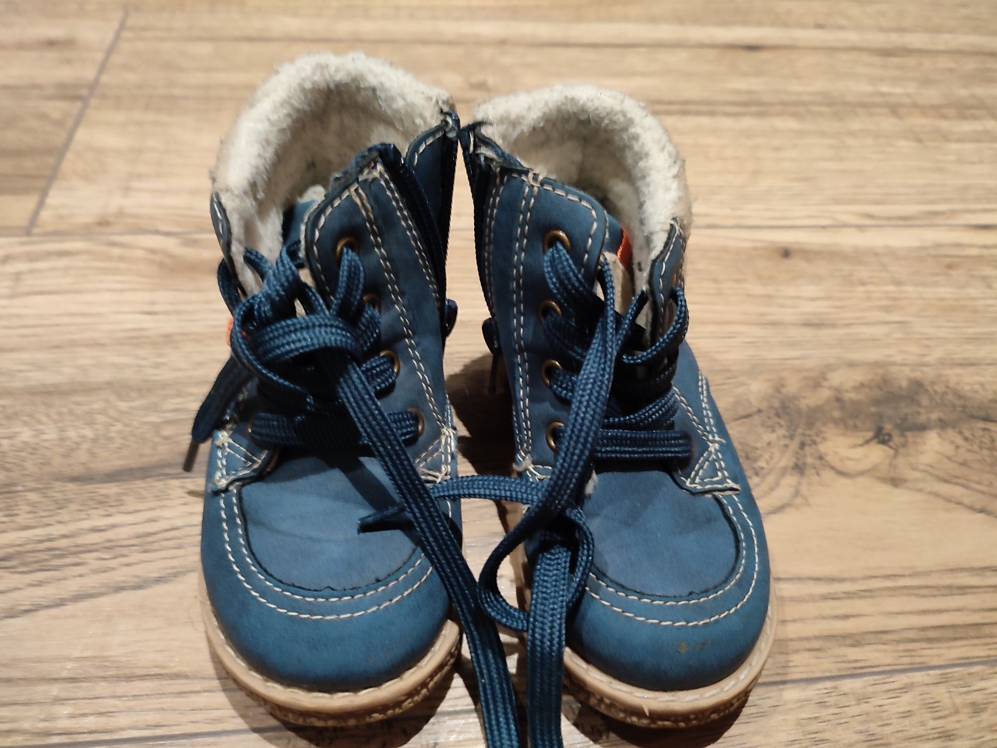 Buty zimowego dla chłopca rozmiar 22
