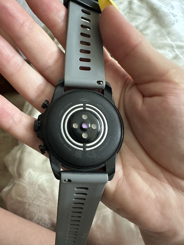 Смарт часы Fossil Gen 6