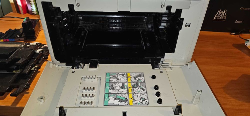 Лазерний кольоровий принтер samsung clp-320 не вмикається