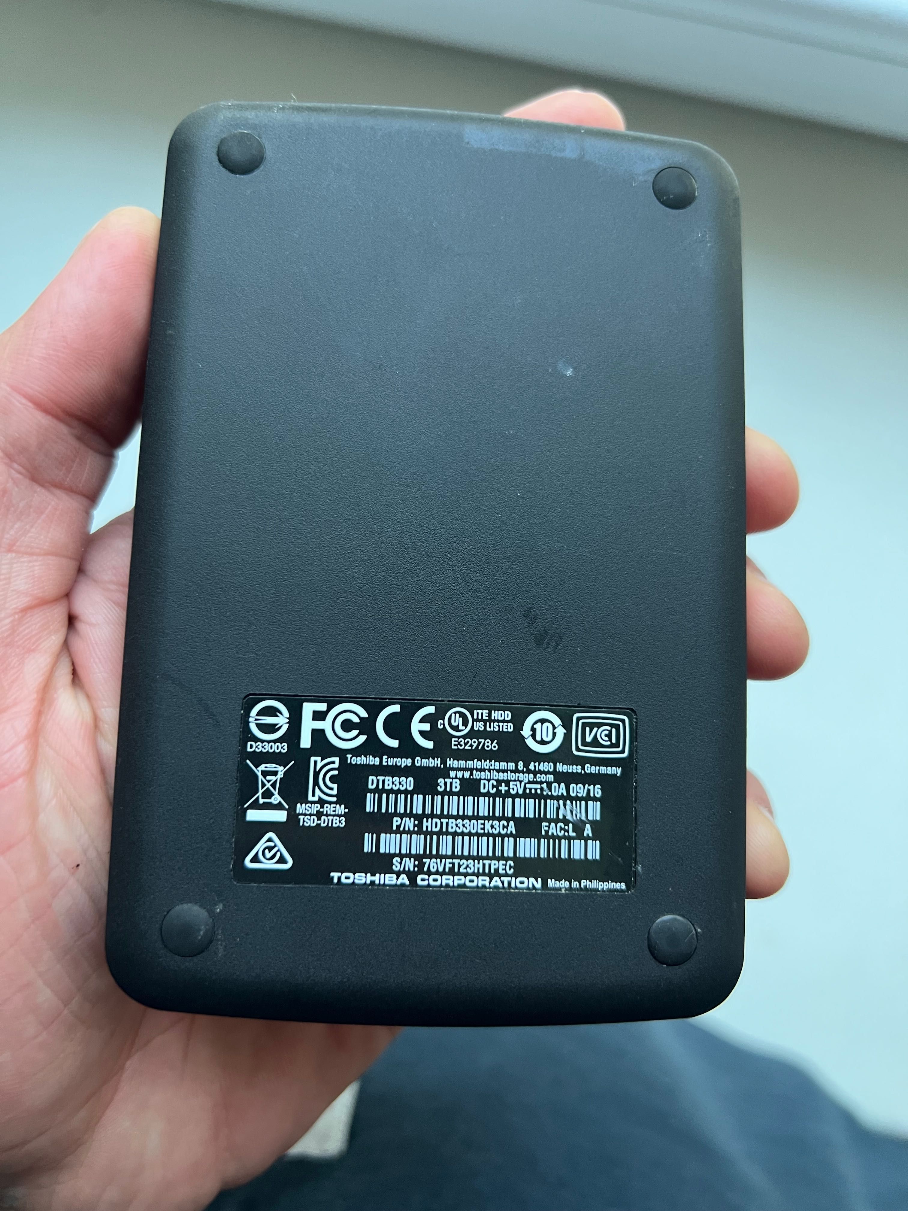 Внешний жёсткий диск Toshiba DTB330 3TB (карманный накопитель)