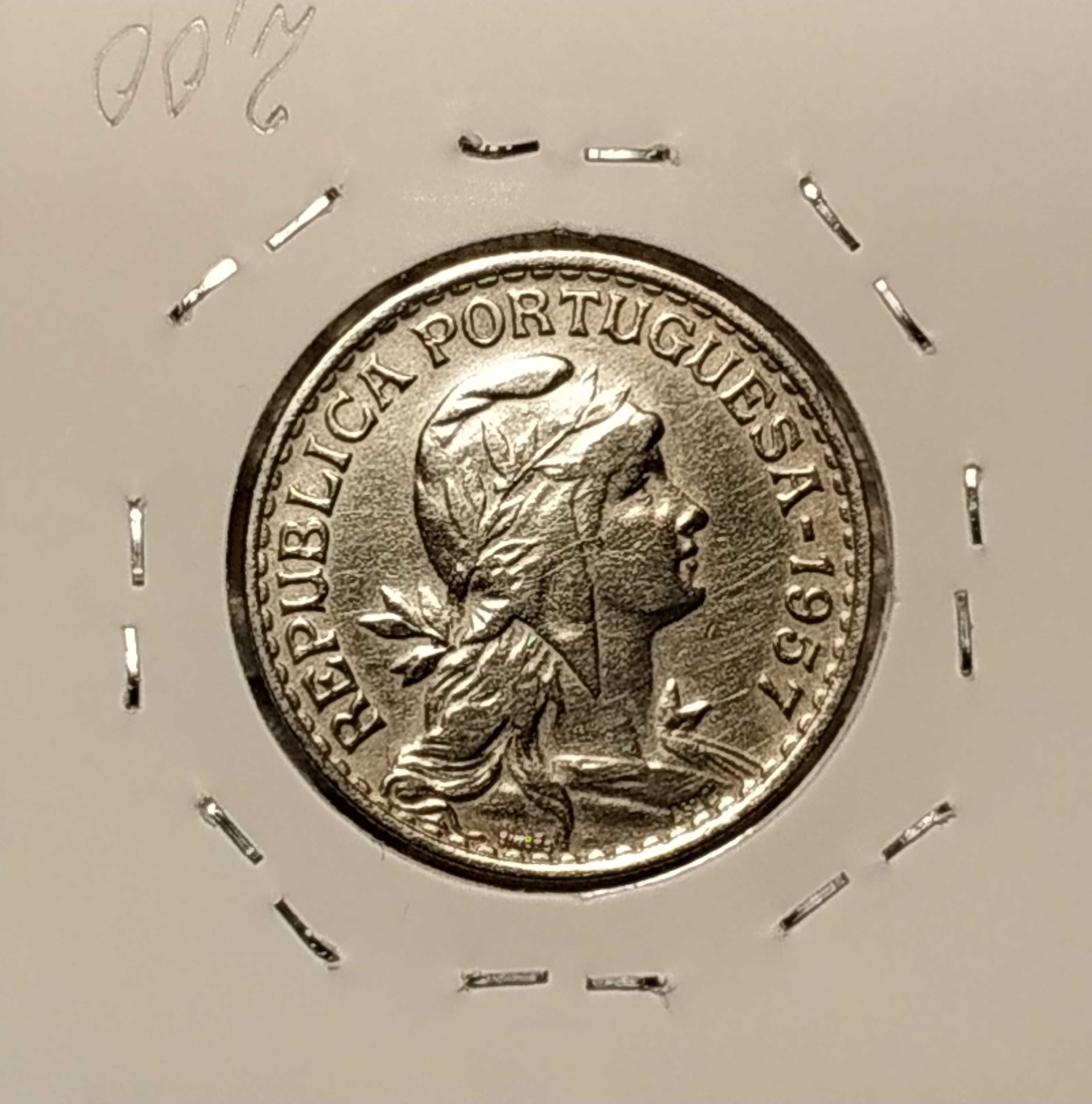 Portugal - moeda de 1 escudo de 1957