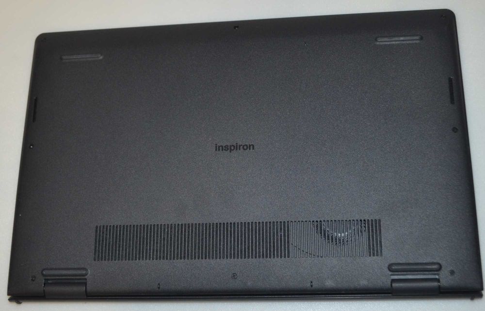 Dell Inspiron 15 3520 \120Hz IPS\ 6х8 I3-1215U\ 8Gb\SSD 256Gb\2024 рік