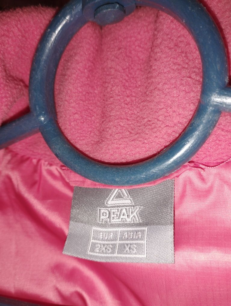 Пуховик Peak р.XXS , в идеальном состоянии