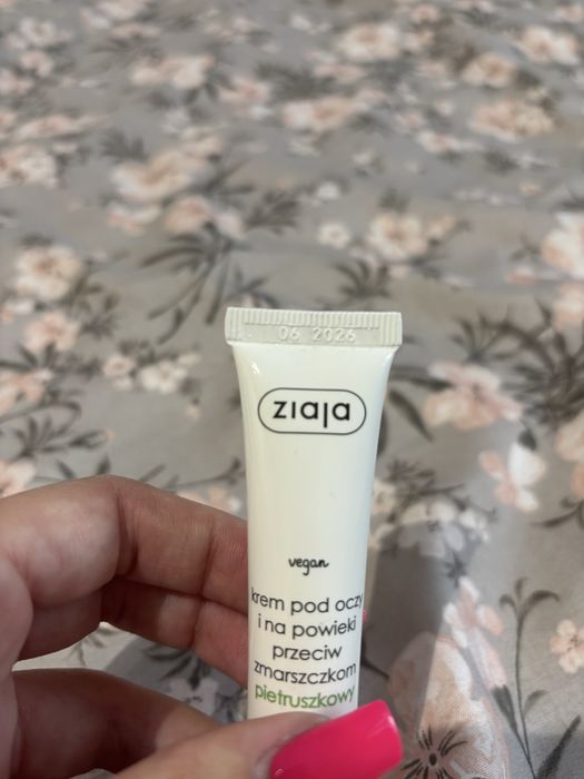 Ziaja krem pod oczy i na powieki przeciw zmarszczkom pietruszkowy