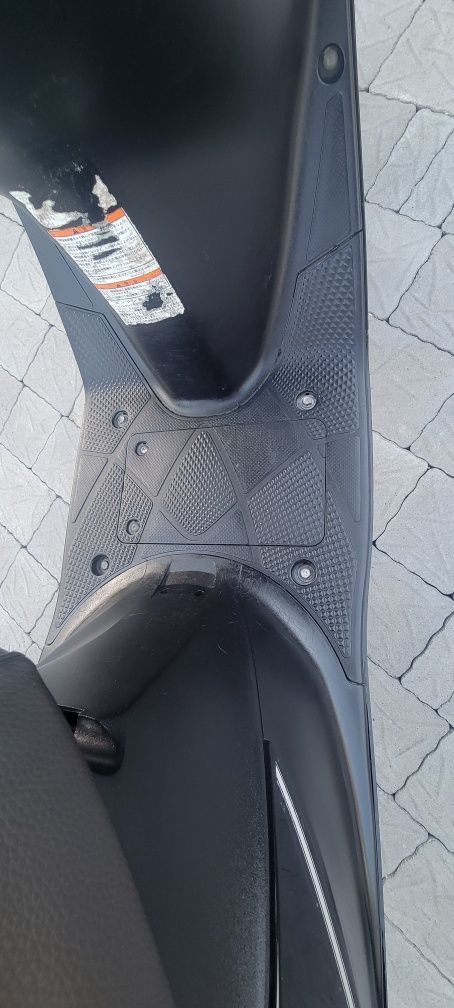 Suzuki ADDRESS 49 кубів 

4т інжектор без