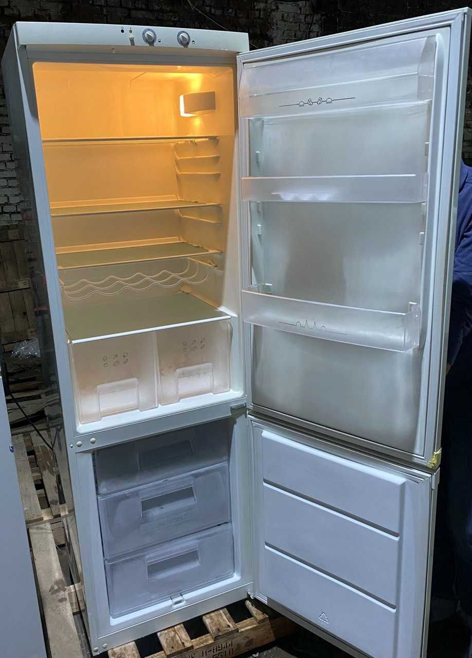Холодильник Zanussi ZBR-36-ND (185 см) з Європи