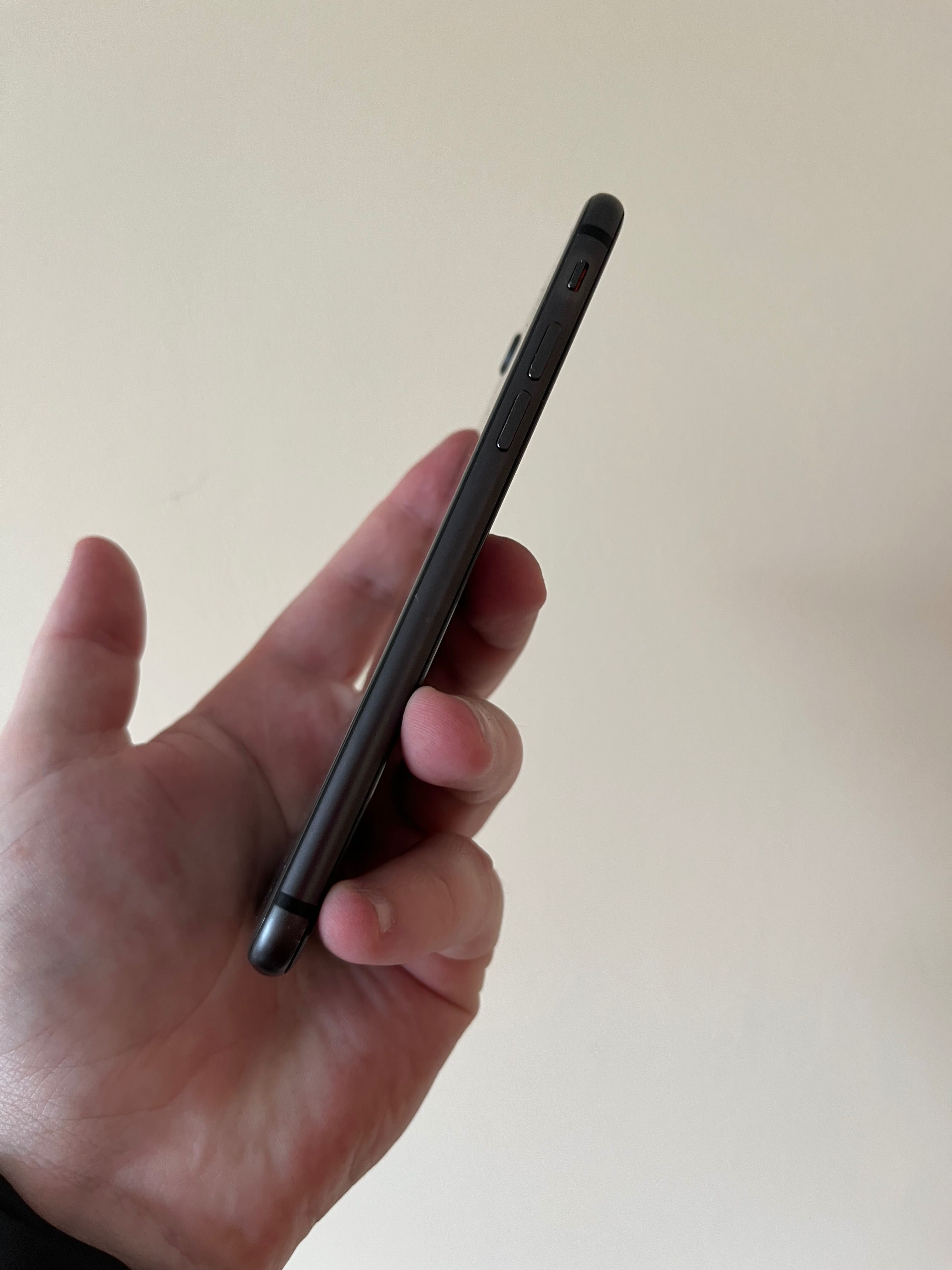 iPhone 8 SpacesGray Neverlock Айфон 8 Неверлок