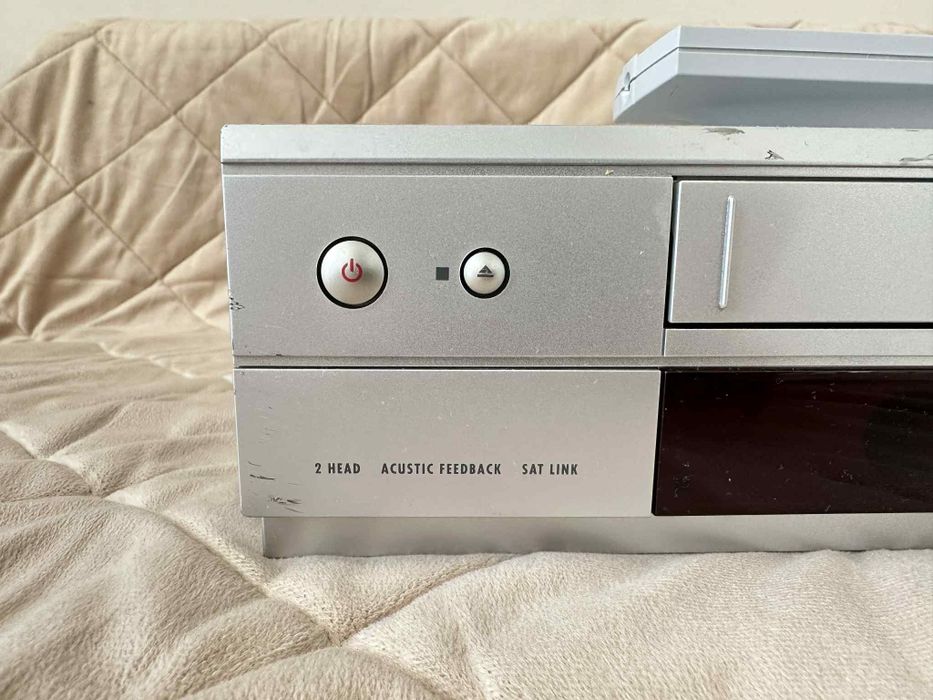Magnetowid Grundig VHS stan bardzo dobry
