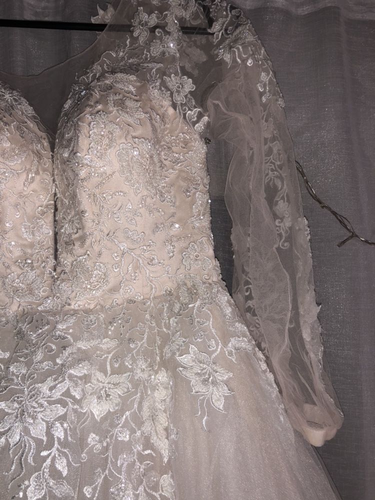 Свадебное (выпускное) платье