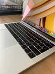 MacBook Pro 13 + Nowa Bateria i ładowarka Apple