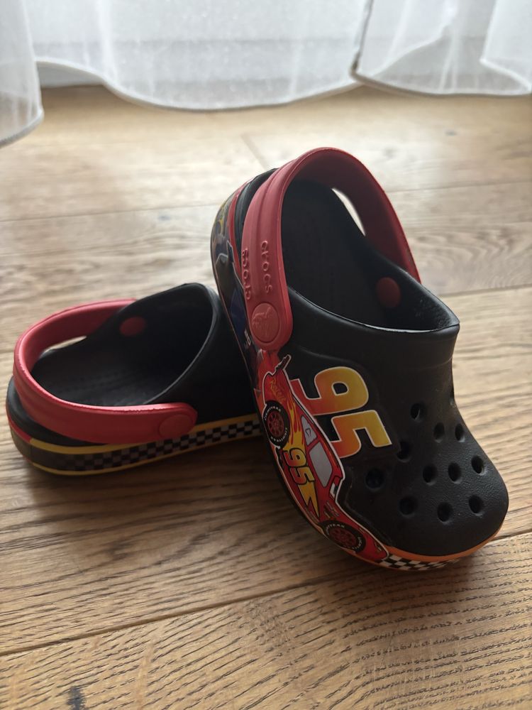 Crocs 22-23 Auta