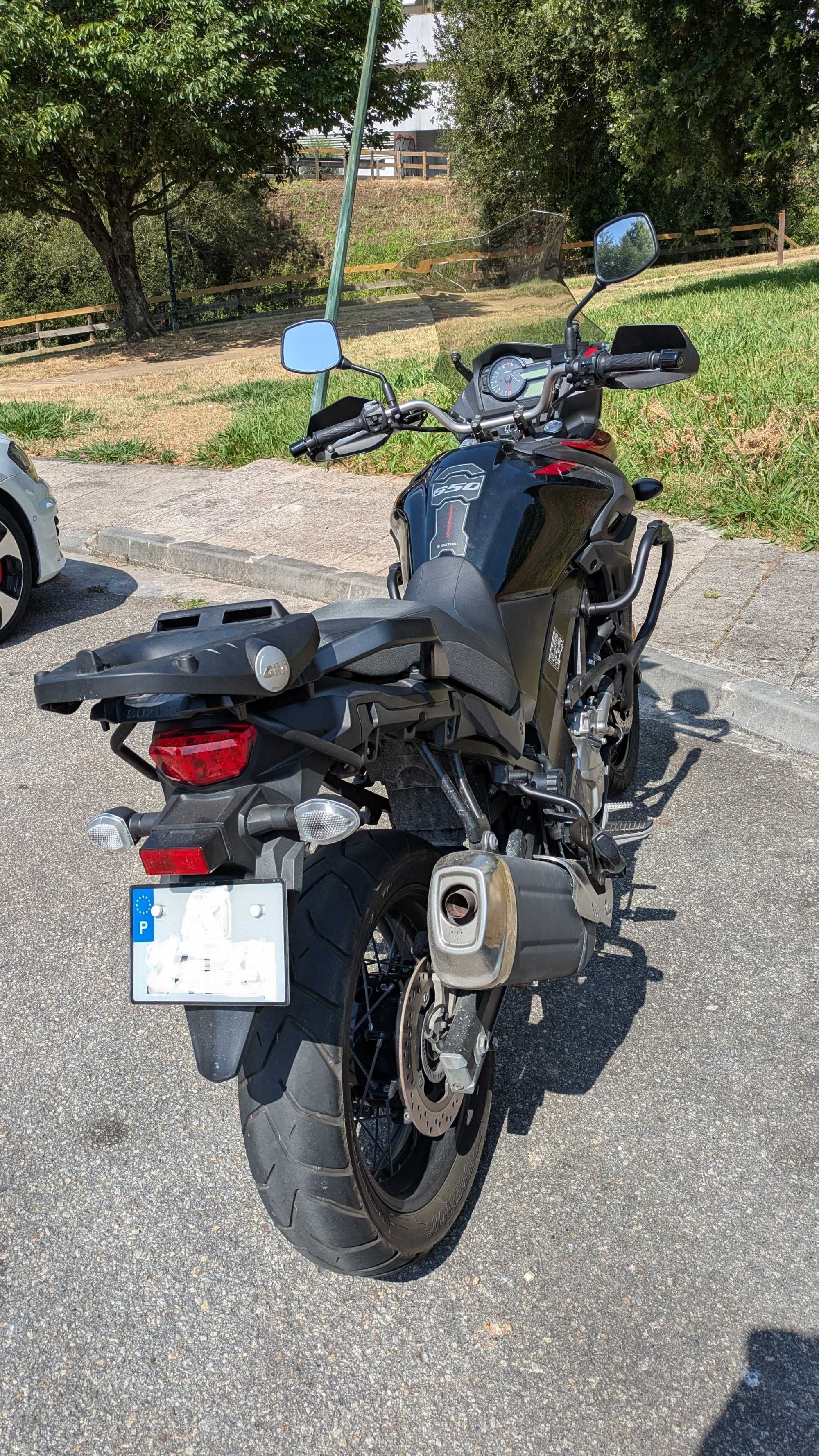 Suzuki V-Strom 650 XT