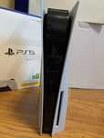 Продам в ідеальному стані Playstation 5