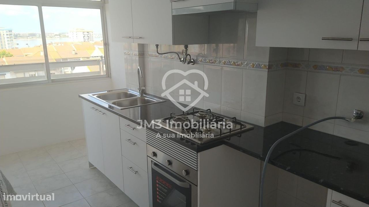 Apartamento T3 em Barreiro