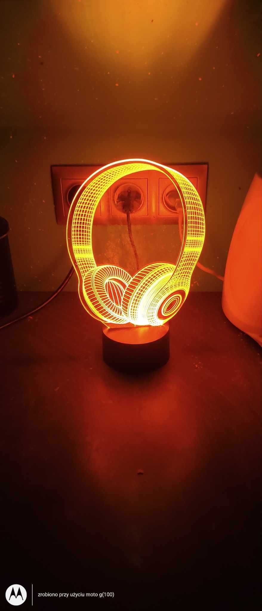 Lampka nocna led 3d 7 kolorów