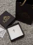 Крестик с бриллиантами, лимонное золото. Casta jewelry club.