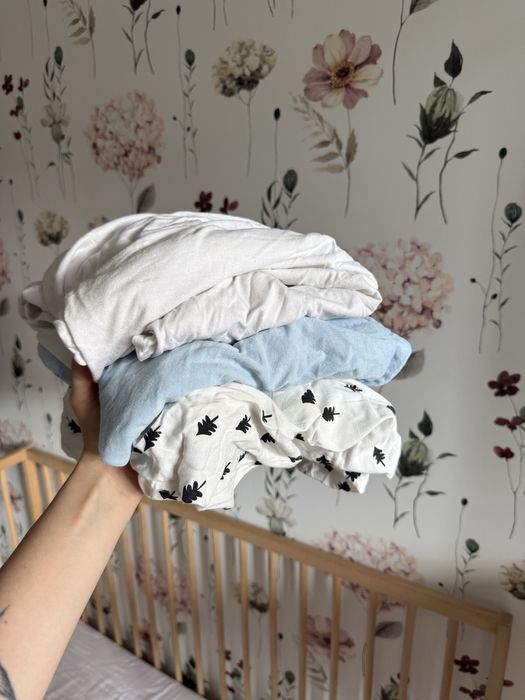 Łóżeczko z materacem i przewijak Ikea Sniglar