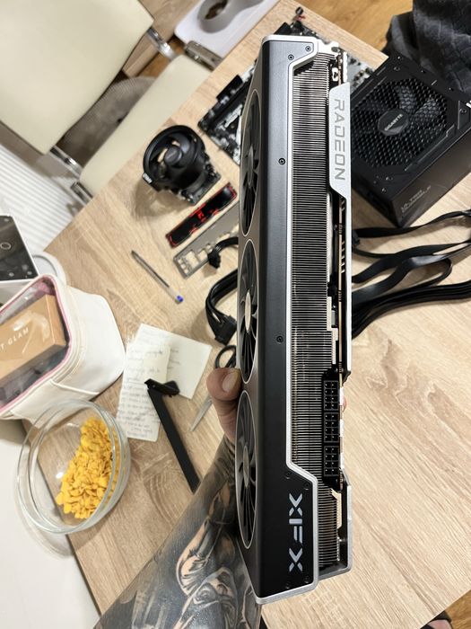 Karta graficzna XFX radeon RX 7900 XTX MERC310 24GB JAK NOWA:)
