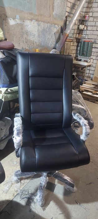 Перетяжка и ремонт мягкой мебели