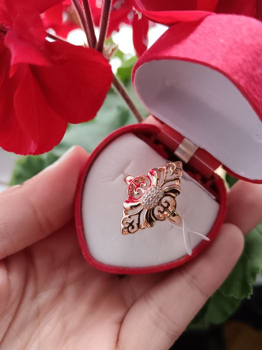 Pierścionek lilijka