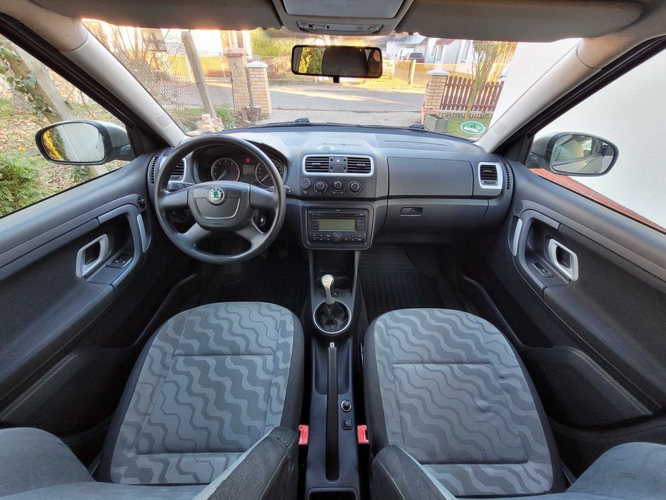 Skoda Fabia 1.2 Benzyna 70 KM Opłacony Klimatyzacja Alufelgi Hak