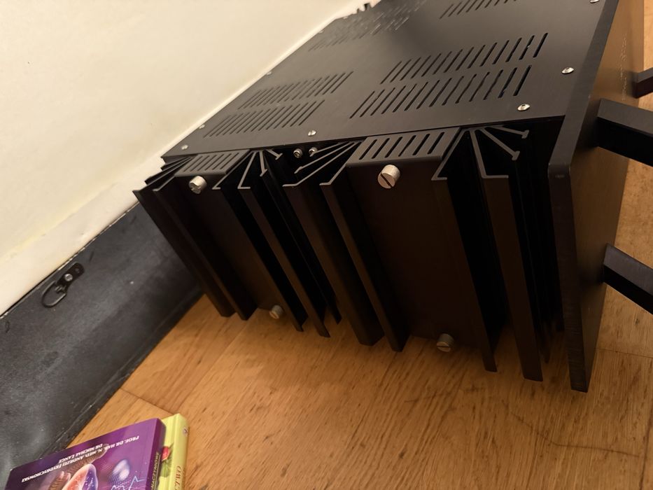 Mark Levinson No. 27.5 – Końcówka mocy high-end Dual Monaural Power