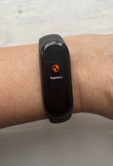 Фітнес-браслет Xiaomi Mi Smart Band 4 (новий)