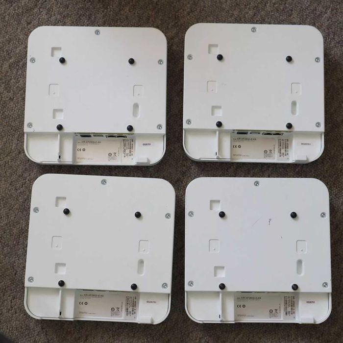 Точка доступу Cisco AIR-AP2802I-E-K9