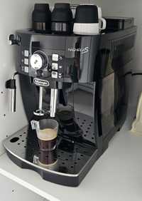 Máquina de café automática Delonghi Magnífica S