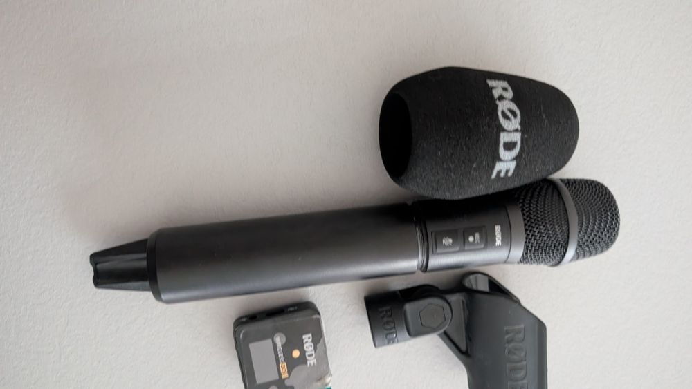 Sprzedam Mikrofon  zestaw reporterski RØDE Interview PRO + nadajnik RØ