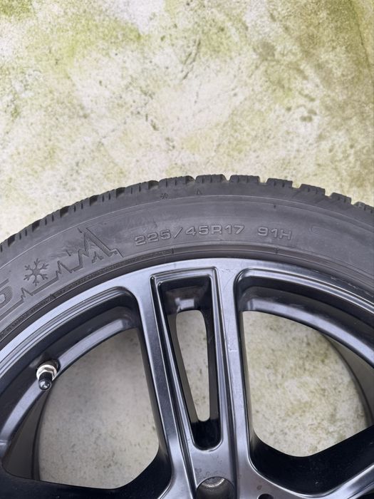 Conjunto 4 Jantes Autec 17 8.0J ET41 5x112 com Pneu Dunlop 225/45R17