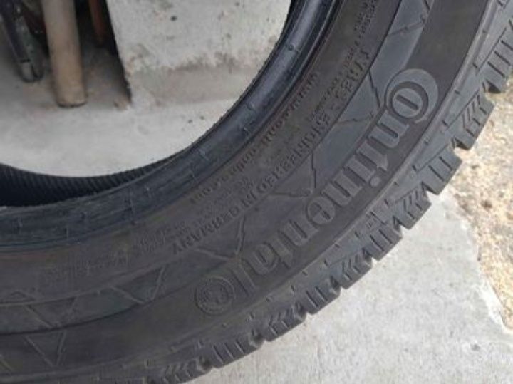215/65R16C opona zimowa Continental Vancowinter 2