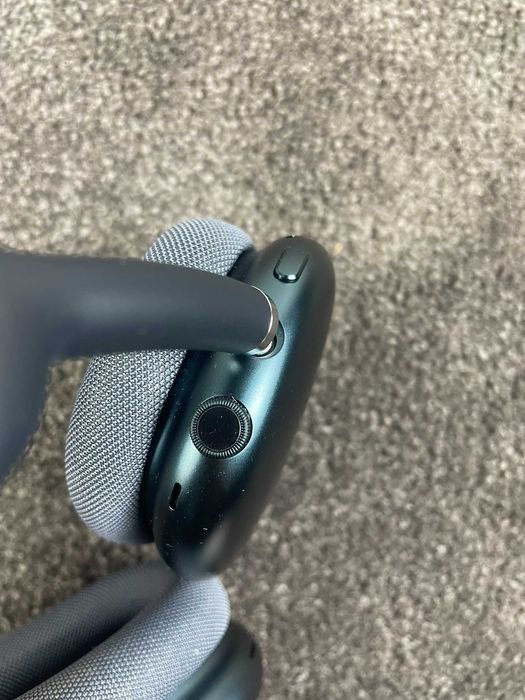 Airpods Max + case ochronny, nowe nieużywane