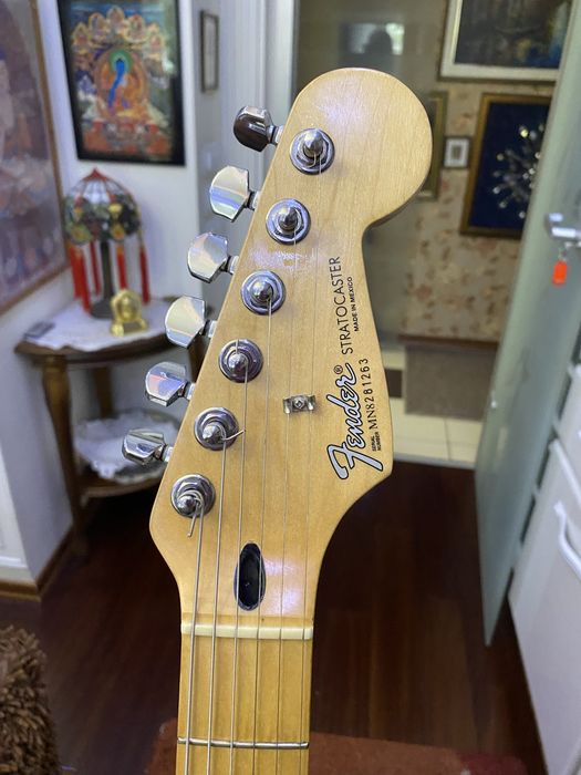 Fender Stratocaster Guitar