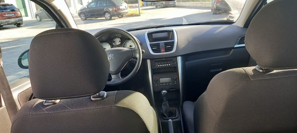 Carrinha pegeout 207SW
