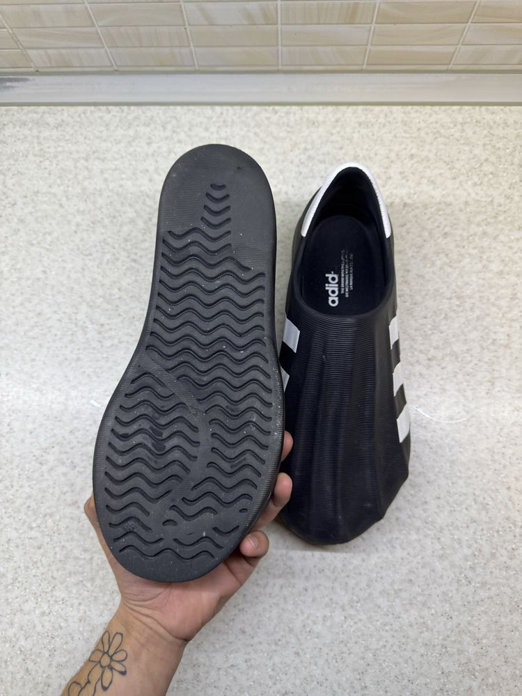 Adidas adiFOAM. 43 розмір.