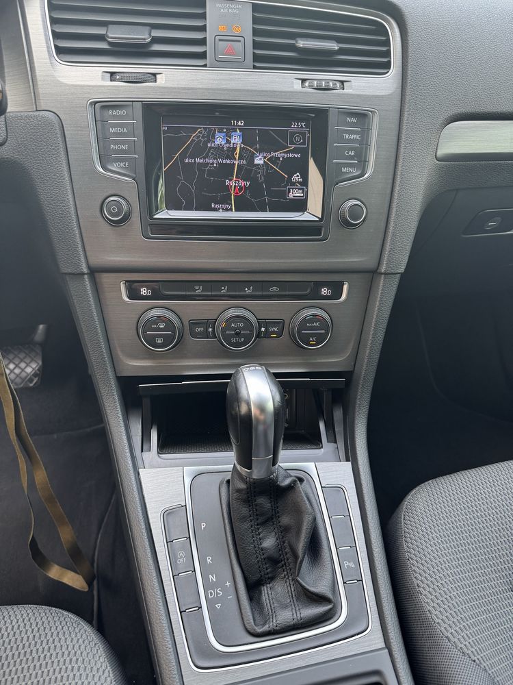 Sprzedam VW GOLF VII 1.6tdi DSG