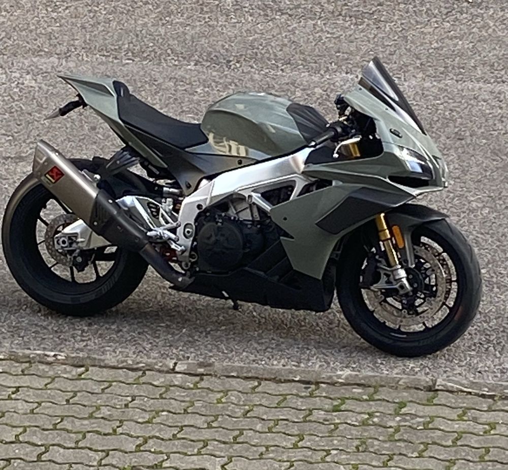 Aprilia 1100 Rsv4 Factory 2020