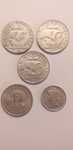 4 moedas de 5 escudos e 1 10 centavos em prata.