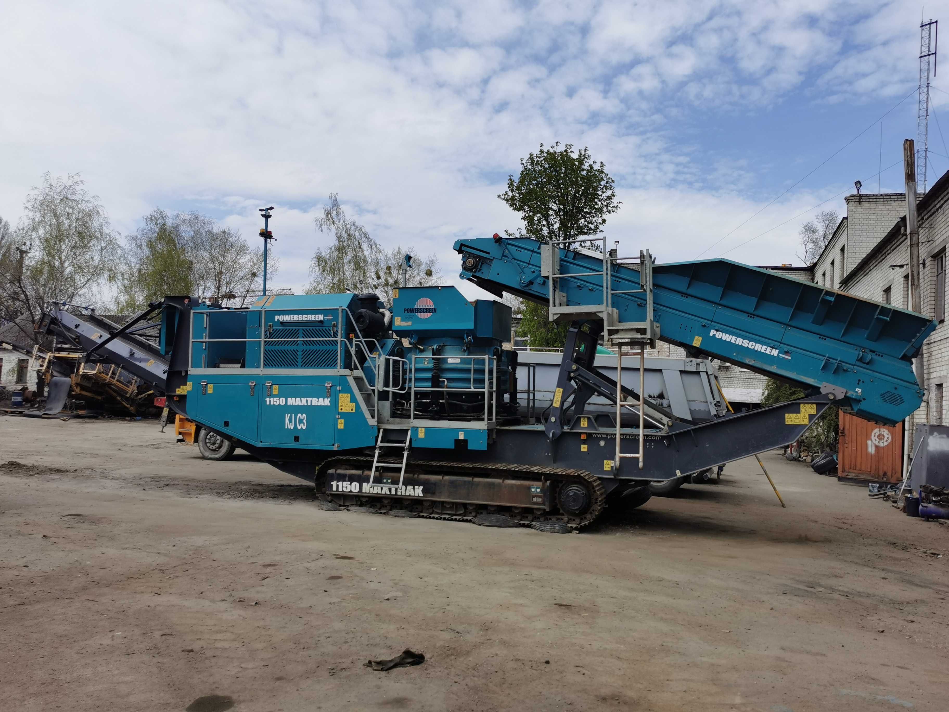 мобильная Конусная дробилкаPowerscreen Maxtrak 1150