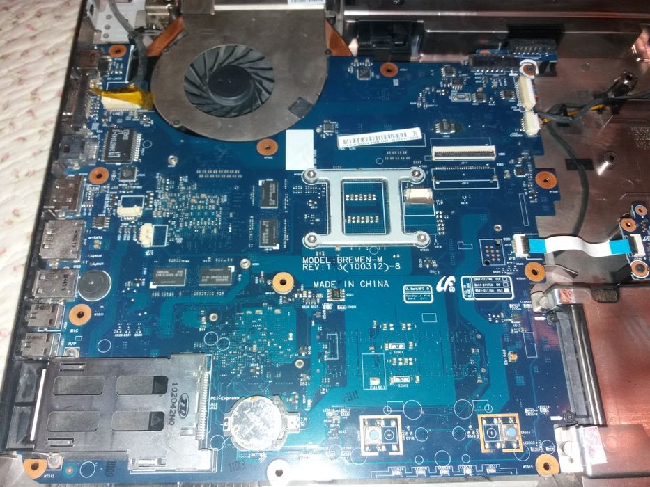 Ноутбуки Samsung запчасти разборка