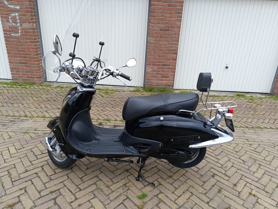 Duży skuter retro 50 bdb stan motorower 55 km/h