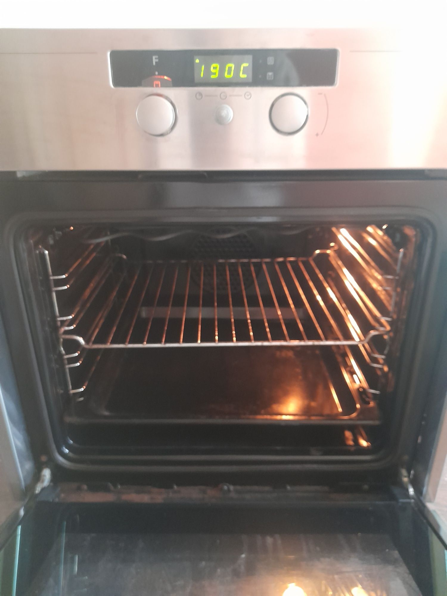 Forno eletrico em bom estado