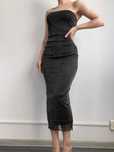 Primark XS/S 34/36 dopasowana sukienka midi za kolano