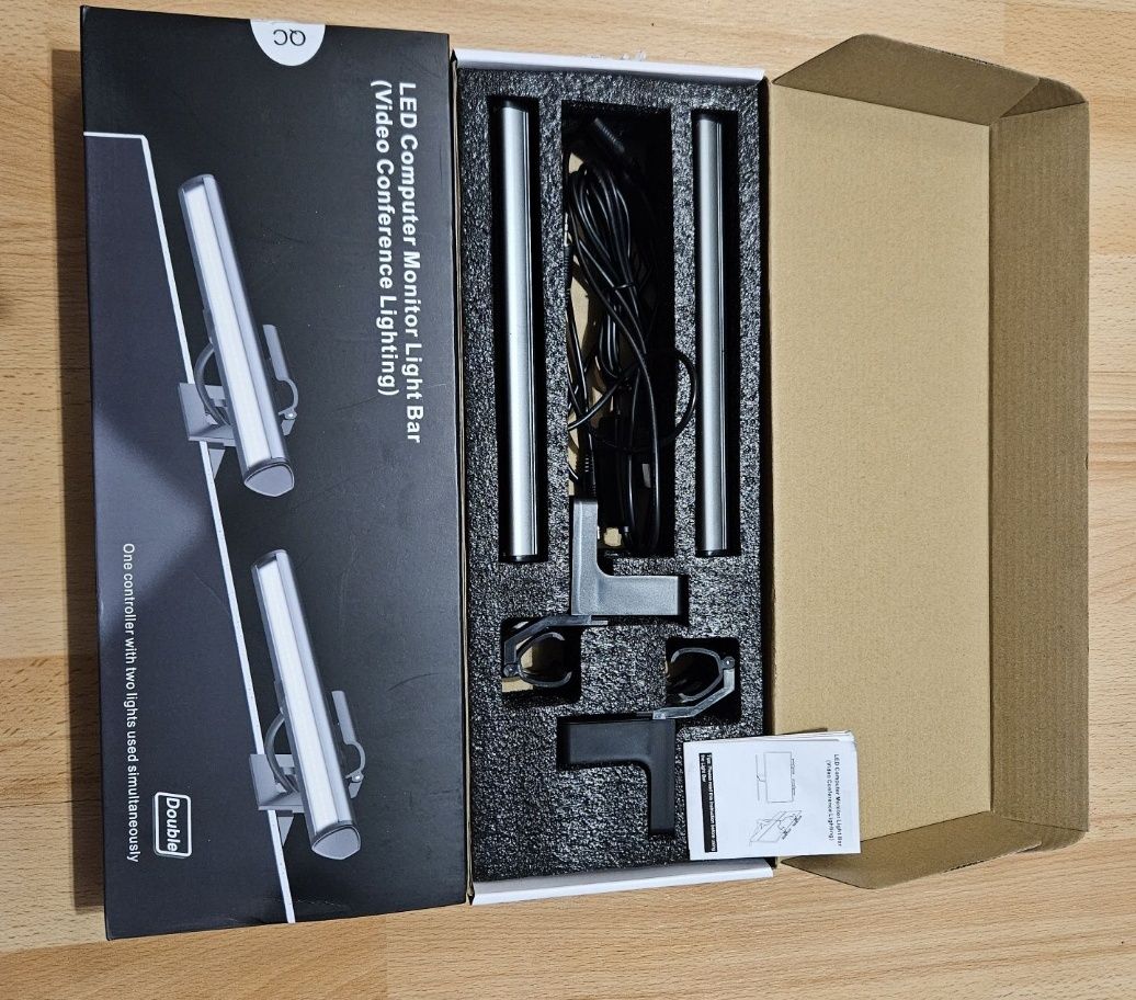 Lampka zawieszana dwuczęściowa LED na monitor Nowa
